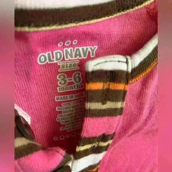 Old Navy Baby Onesie, 3-6 Months - Picture 6 of 6